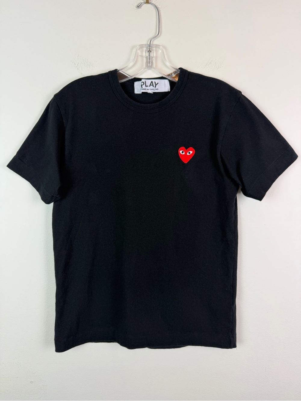 Comme Des Garcons Play Heart-Patch T-Shirt in Black Size S